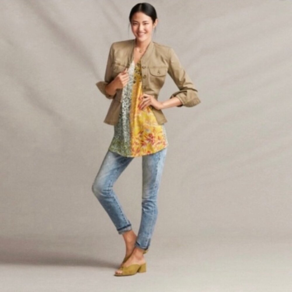 CAbi‎ #5547 Split Blouse Golden Glow Floral Print Top XS 68B